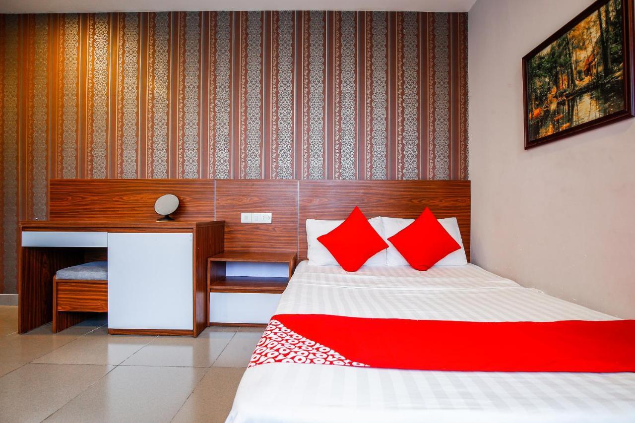 Oyo 491 Truong Sa Hotel Da Nang Exterior photo